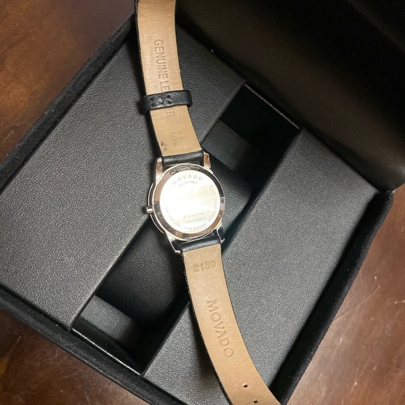 Movado Museum Classic Black Leather Strap Watch - Picture 4 of 8